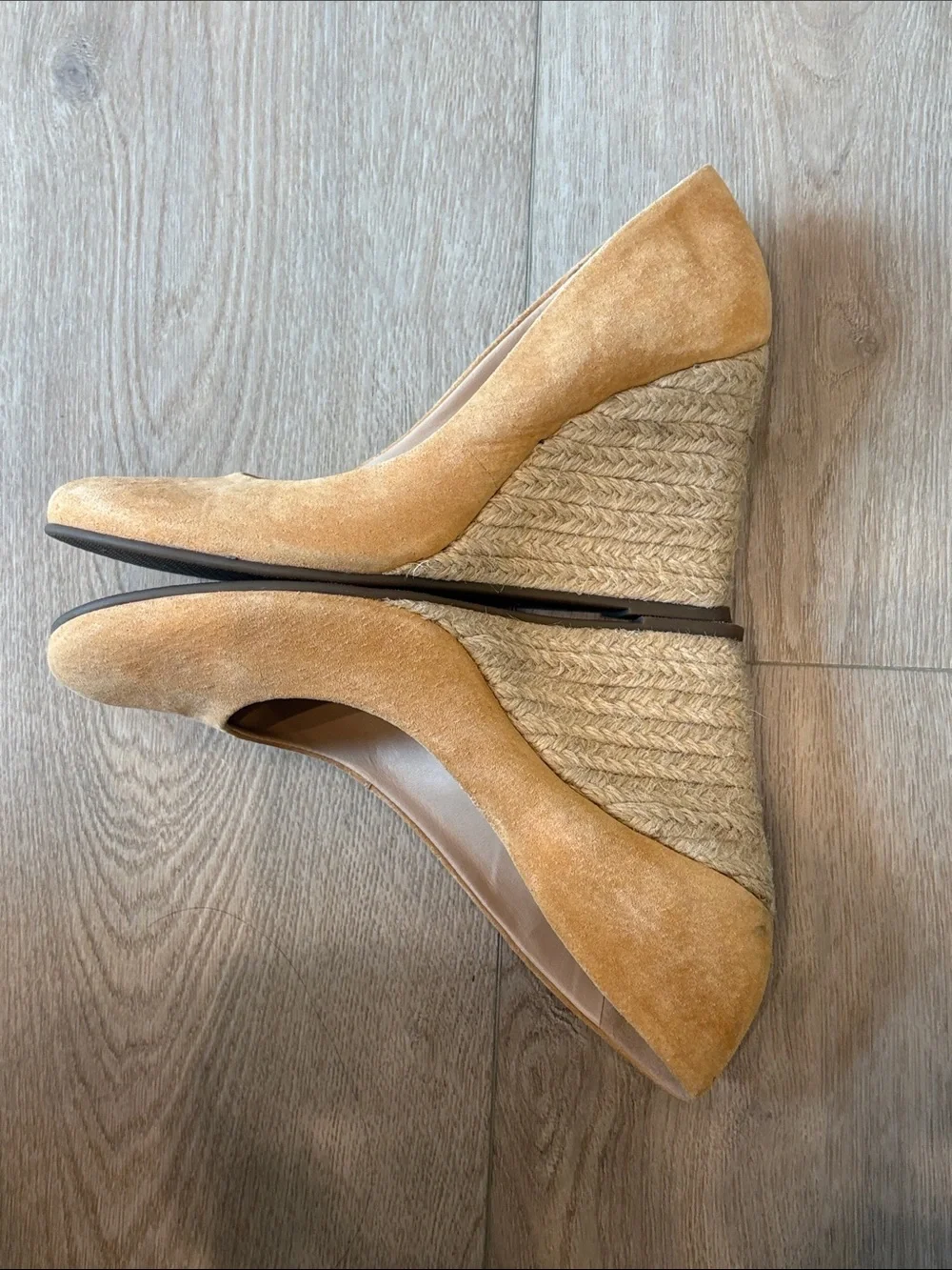 Arezzo Women's Tan Suede Espadrille Wedge Pumps